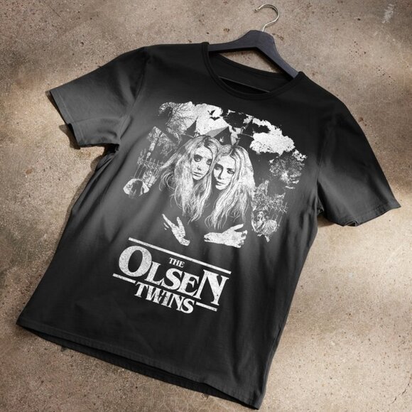 The Olsen Twins Horror Parody Pop Culture Graphic Fan Meme Statement Tee 159 - Picture 1 of 5